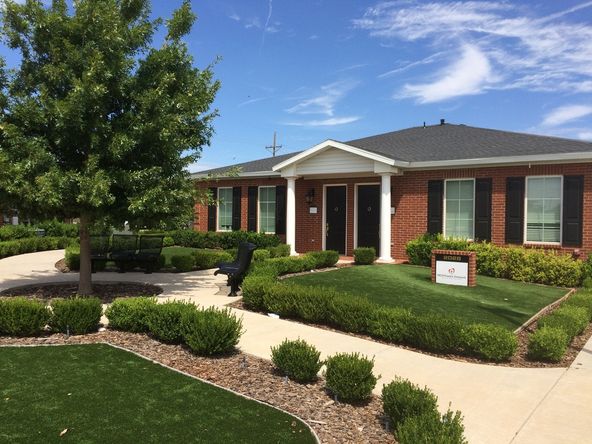 South Pointe Executive Offices: 2020-2034 82nd St, Lubbock, TX 79423